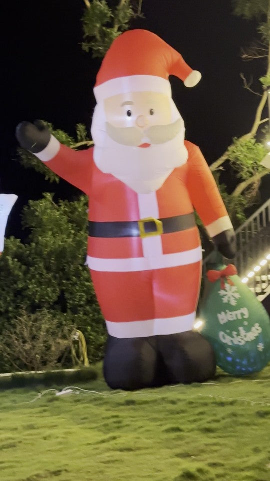 15FT Santa with Gift Bag